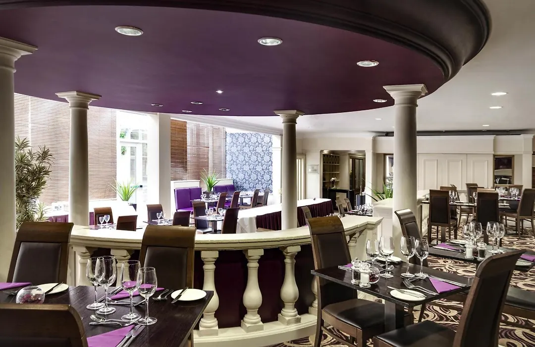 Mercure Dartford Brands Hatch Hotel & Spa-1