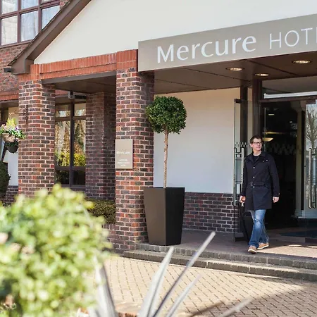 Mercure Dartford Brands Hatch Hotel & Spa-2